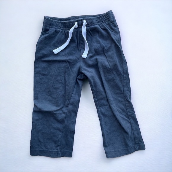 Bundle of Old Navy Girls Clothes - Size 2T (4 pieces total) - Picture 4 of 6